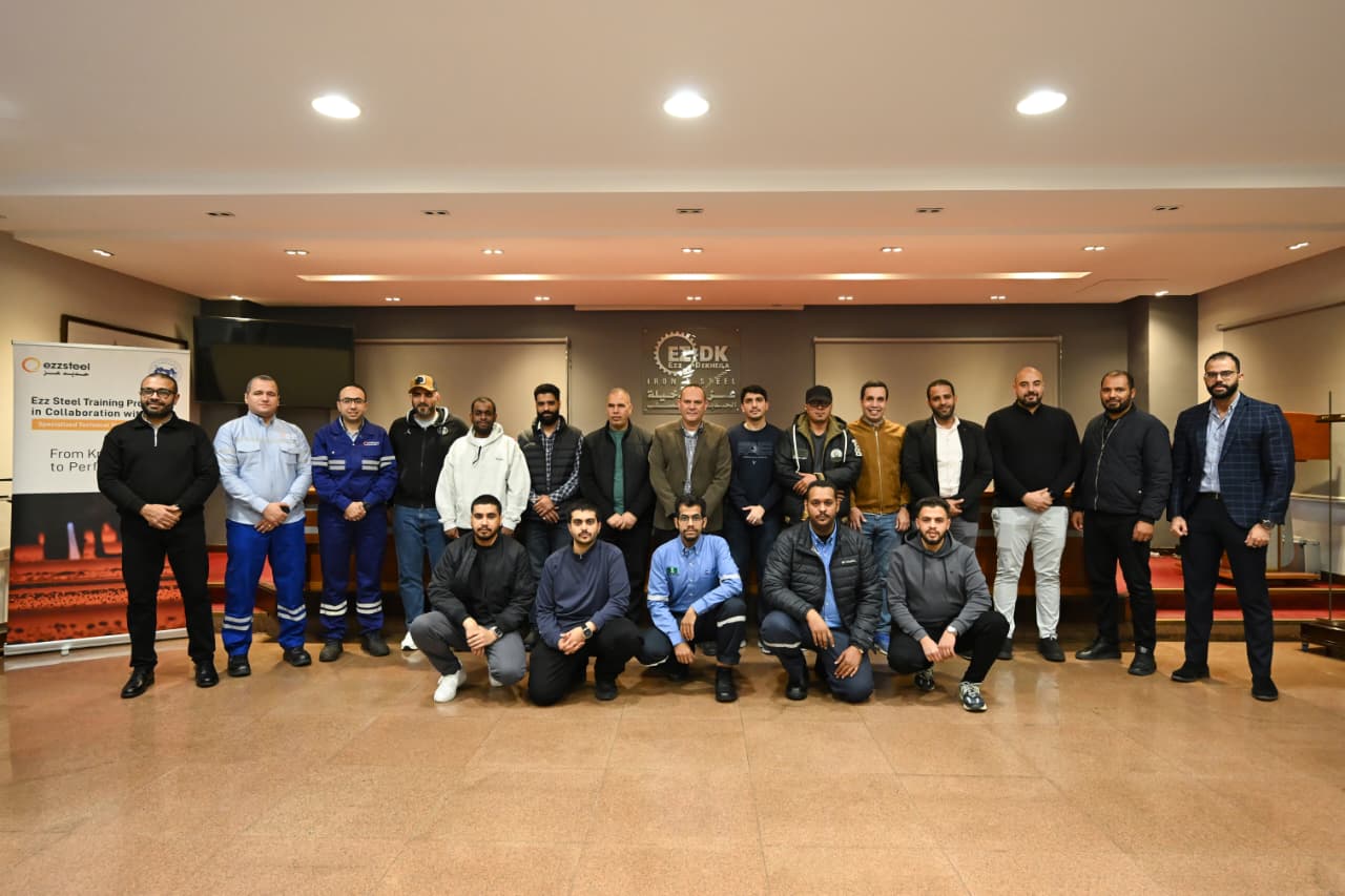 الاتحاد العربي للحديد والصلب ينفذ برنامج "تكنولوجيا درفلة الحديد التسليح وقضبان الأسلاك" بالتعاون مع عز للصلب